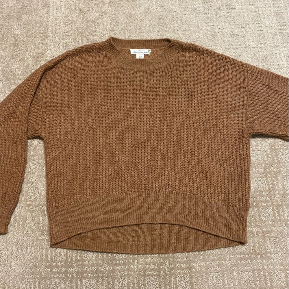 {H&M} Brown Crew Neck Knit Sweater ~ Size XS